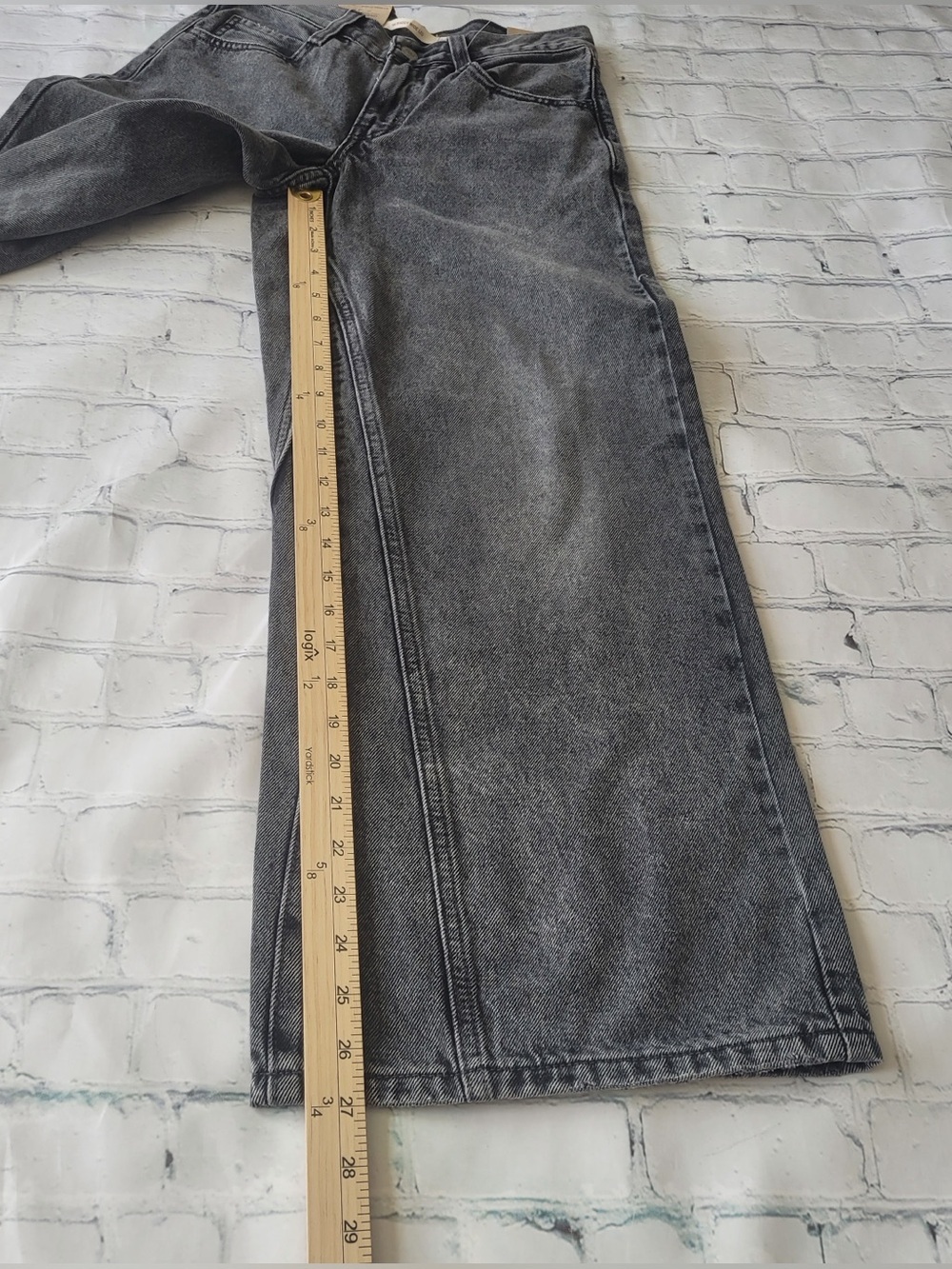 ✅ NWT Levi's 94’s baggy Wide Leg Jeans in Washed Black size 24 - Picture 4 of 11